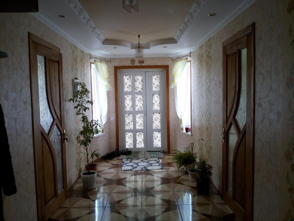Карпатські Зорі Villa Pilipets Exteriör bild